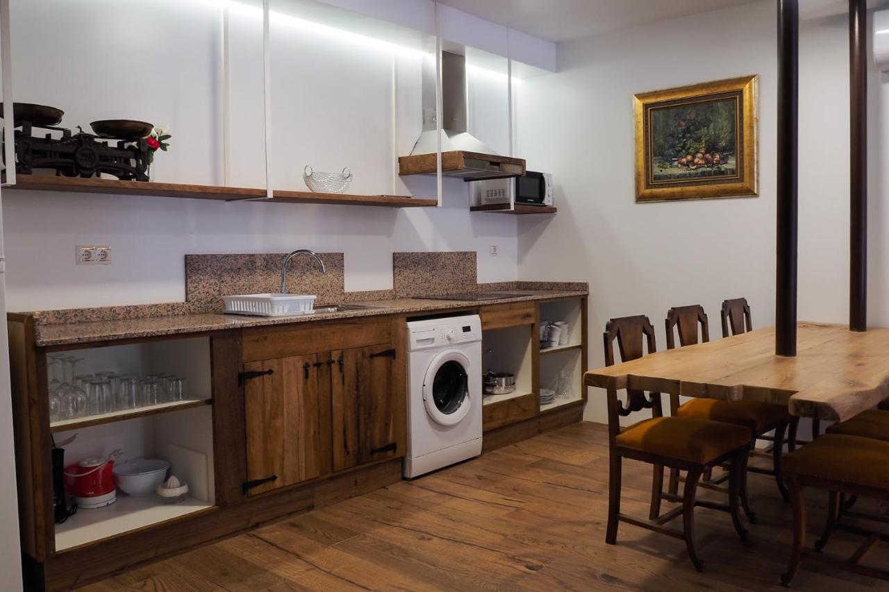 Posada Y Apartamentos Trebuesto De Guriezo Buitenkant foto