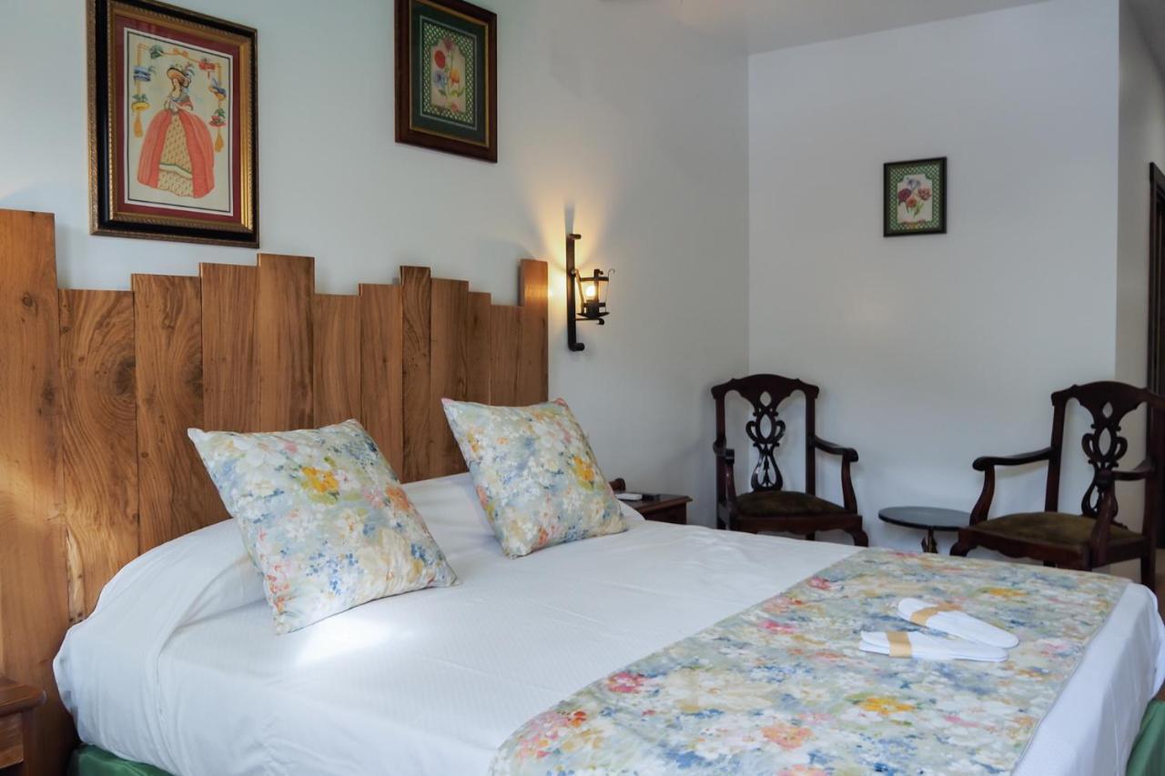 Posada Y Apartamentos Trebuesto De Guriezo Buitenkant foto